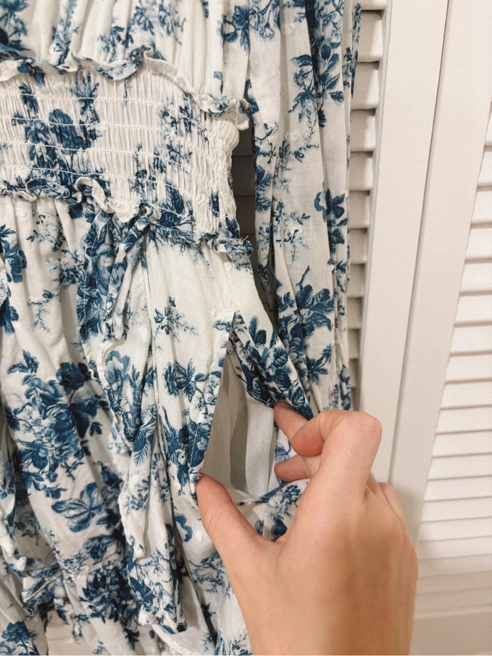 LoveShackFancy Mini Dress with navy blue Floral Print - Picture 4 of 6